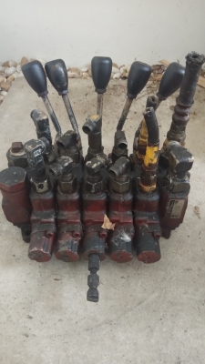 คอนโทร 5 แกน