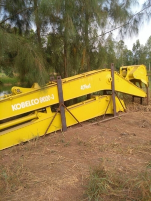 ขาย 255,000 บูมยาวขนาด120 KOMATSU และ KOBELCO ยาว12เมคร หรือ40ฟุด ได้ครบชุดบูมอามกระบอกบุ้งกี๋โต่งเตงและบุ้งกี๋ประกอบใช้งานได้เลย แข็งแรงงานเนียบสวยพร้อมใช้ สินค้าอยู่ กทม. 090-772-3710 090-772-3708