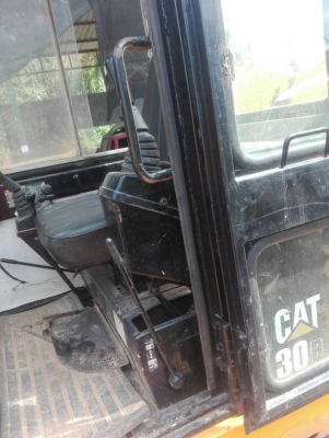 ขายแบคโฮ CAT30B เอกสารอินวอยรถสภาพสวยเต็มทุกระบบราคา 300,000 ขายแบคโฮ CAT30B เอกสารอินวอยรถสภาพสวยเต็มทุกระบบราคา 300,000