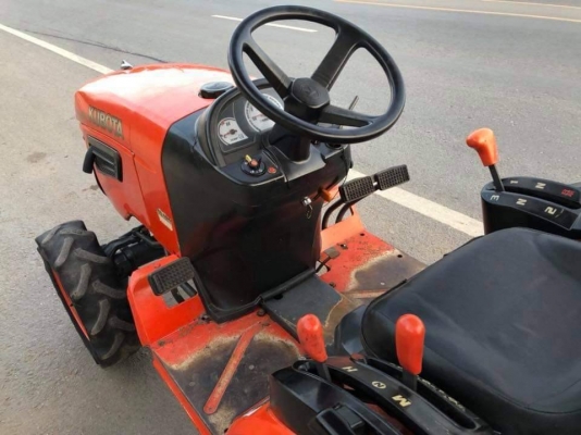 ขายสด/ดาวน์ B2420. 4WD พร้อมผานหลัง พร้อมใช้งาน ราคา125000