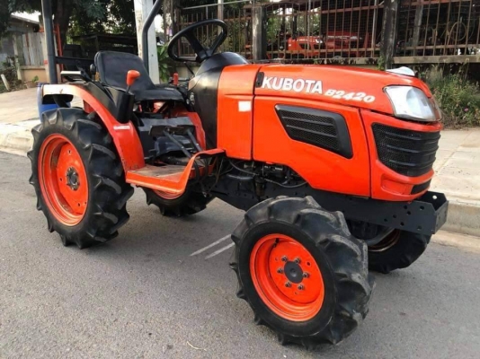 ขายสด/ดาวน์ B2420. 4WD พร้อมผานหลัง พร้อมใช้งาน ราคา125000