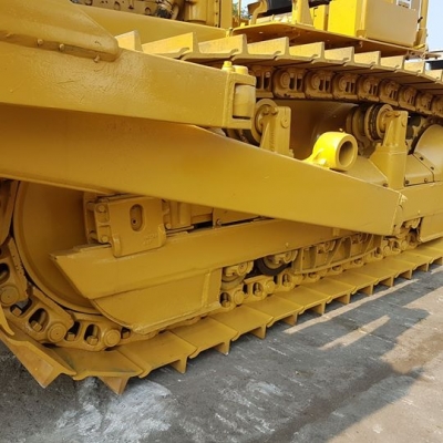 แทรคเตอร์ Caterpillar รุ่น D6C