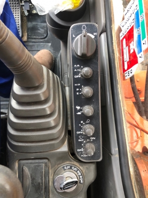 ขายรถแบคโฮ HITACHI ZX120-1 นำเข้าจากญี่ปุ่น (ราคาพิเศษ) ขายรถแบคโฮ HITACHI ZX120-1 นำเข้าจากญี่ปุ่น (ราคาพิเศษ)