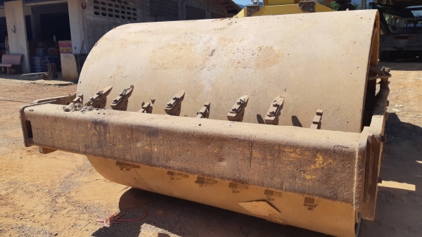 ขาย 999,999 รถบด SAKIA SV 500 TF 2 เพลา 2 เปลือก เครื่อง ISUZU เครื่องดี ปั้มสั่นแรง เอวแน่น ยางดี ลูกล้อเรียบสวย รถสวยพร้อมใช้ เอกสารซื้อขาย  รถอยู่ จันทบุรี 090-772-3710 090-772-3708