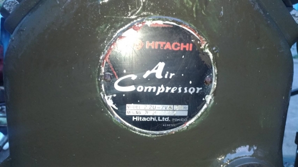 ปั๊มลม Hitachi 3แรง พร้อมใช้ครับ