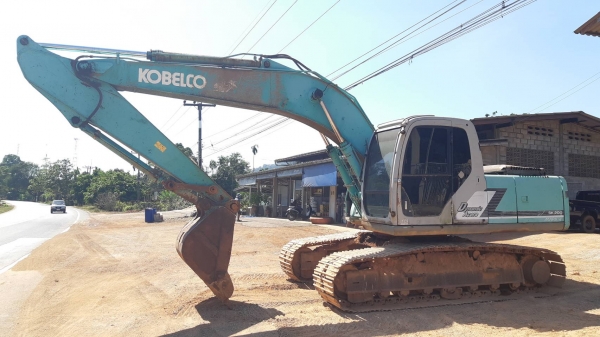 ขาย 890,000 KOBELCO sk 200-6 yn 07  เครื่องดี ปั้มแรง ไฟฟ้าครบ เอวแน่น ช่วงช่างสวย แอร์หนาว เอกสารแจ้งจำหน่ายซื้อใหม่ป้ายแดงมามือเดียว รถพร้อมใช้งาน รถอยู่ จันทบุรี 090-772-3710 090-772-3708