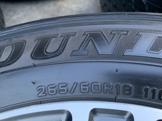 ล้อแม็ก Toyota New Fortuner ขอบ 18 พร้อมยาง 265-60-18 Dunlop ปลายปี 15 แม็กสภาพดี