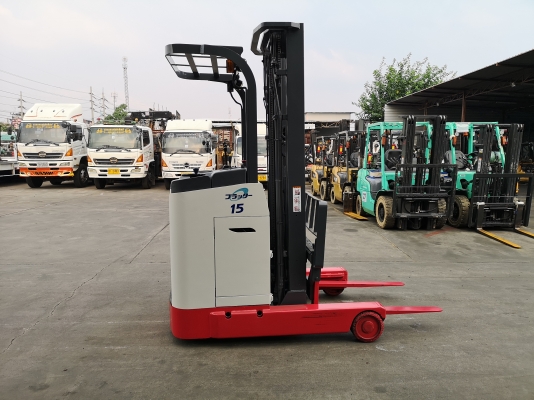 รถยกไฟฟ้านิชิยู น้ำหนักยก 1.5 ตัน เสาสูง 5.50 เมตร รถนอกนำเข้า