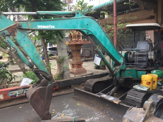 ขายแมคโคร pc 40 รุ่น 8