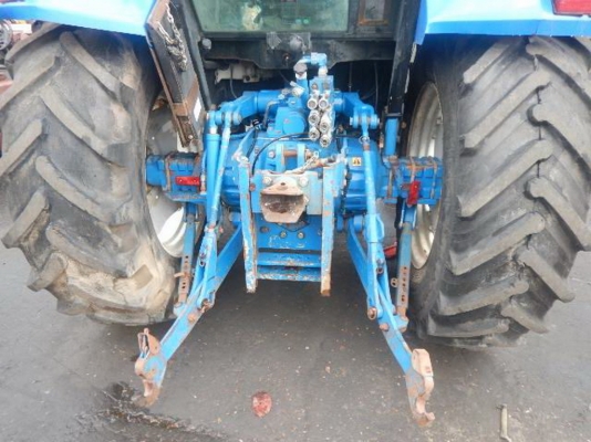 ขาย Ford 6640 2เพลา เพลาคาราโล่ เก่านอก 590000 บาท โทร. 084-5424150 เน้นโทรคับ id line: rapinzat