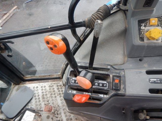 ขาย Ford 6640 2เพลา เพลาคาราโล่ เก่านอก 590000 บาท โทร. 084-5424150 เน้นโทรคับ id line: rapinzat