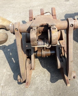 FROM JAPANตัวคีบปากหนีบไม้GRAPPLE สำหรับรถขุดไซค์40,45,50,55 /สวมบูทสลัก45 มิล/ราคาเพียง:26,000บาท FROM JAPANตัวคีบปากหนีบไม้GRAPPLE สำหรับรถขุดไซค์40,45,50,55 /สวมบูทสลัก45 มิล/ราคาเพียง:26,000บาท