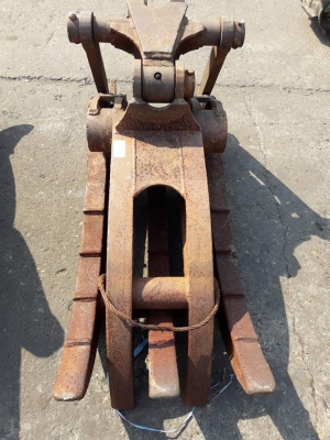 FROM JAPANตัวคีบปากหนีบไม้GRAPPLE สำหรับรถขุดไซค์40,45,50,55 /สวมบูทสลัก45 มิล/ราคาเพียง:26,000บาท FROM JAPANตัวคีบปากหนีบไม้GRAPPLE สำหรับรถขุดไซค์40,45,50,55 /สวมบูทสลัก45 มิล/ราคาเพียง:26,000บาท