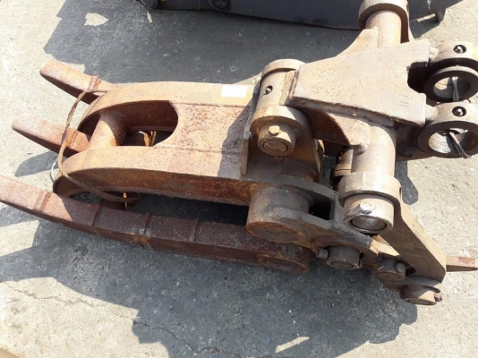 FROM JAPANตัวคีบปากหนีบไม้GRAPPLE สำหรับรถขุดไซค์40,45,50,55 /สวมบูทสลัก45 มิล/ราคาเพียง:26,000บาท FROM JAPANตัวคีบปากหนีบไม้GRAPPLE สำหรับรถขุดไซค์40,45,50,55 /สวมบูทสลัก45 มิล/ราคาเพียง:26,000บาท