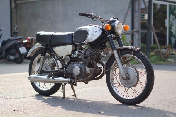 ร้าน วุฒิ นนบุรี ขาย HONDA CB93 125cc