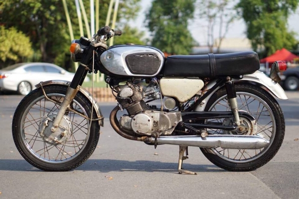 ร้าน วุฒิ นนบุรี ขาย HONDA CB93 125cc