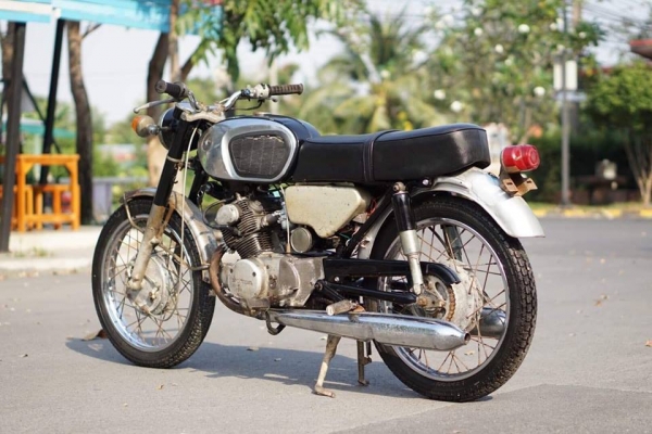 ร้าน วุฒิ นนบุรี ขาย HONDA CB93 125cc