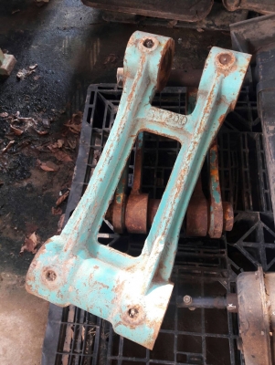 ขายโตงเตง/ข้ออ่อน สำหรับรถขุด Kobelco SK200