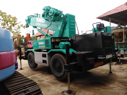 ขายรถเครนขนาด 5ตัน ยี่ห้อ KOBELCO รุ่น RK70 เครื่องยนต์อีสุสุ 4BD1Terbo 4ล้อ ขับเคลื่อน2เพลา ยกสูงได้21m มีแอร์ รถเก่านอก มีเอกสาร รถมีเล่มทะเบียนพร้อมโอน สามารถจัดไฟแนนซ์ได้