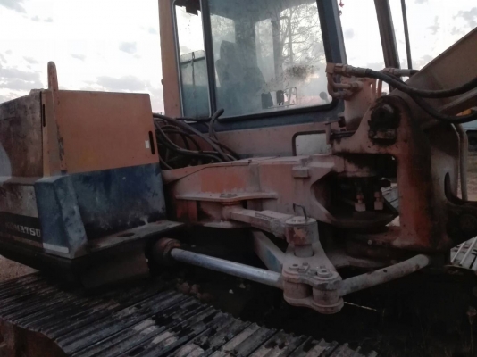 ขายด่วนรถแบคโฮ KOMATSU=PC60=5