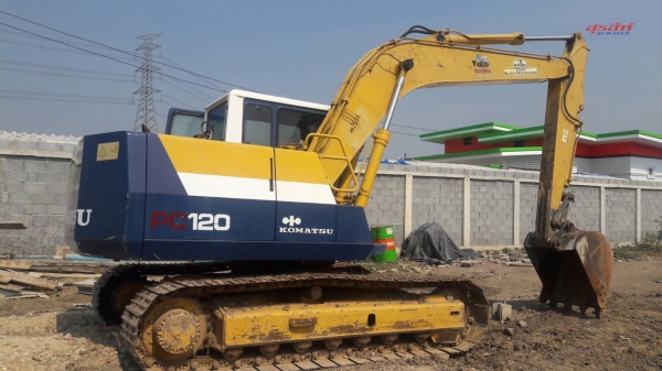 ขายรถขุด KOMATSU PC120-5 เก่านอกผ่านการใช้งานในไทยไม่นาน รวม 5 พันชั่วโมง สภาพเทพบุตร
