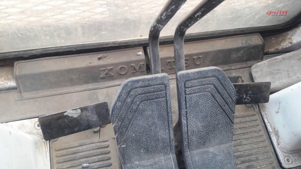 ขายรถขุด KOMATSU PC120-5 เก่านอกผ่านการใช้งานในไทยไม่นาน รวม 5 พันชั่วโมง สภาพเทพบุตร