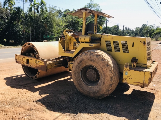 ขาย 999,999 รถบด SAKIA SV 500 TF 2 เพลา 2 เปลือก เครื่อง ISUZU เครื่องดี ปั้มสั่นแรง เอวแน่น ยางดี ลูกล้อเรียบสวย รถสวยพร้อมใช้ เอกสารซื้อขาย  รถอยู่ จันทบุรี 092-595-6777 061-446-2662 ญิ๋งยุ