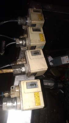 เพรสเชอร์สวิทย์แรงดัน smc