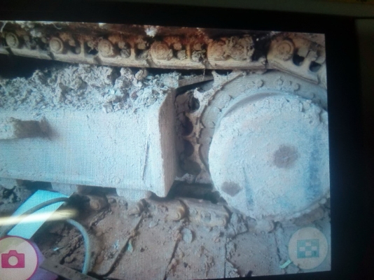 มี 2 คันรถแบคโฮ DAEWOO SOLAR 220LC-V เอกสารอินวอย ราคา 500000