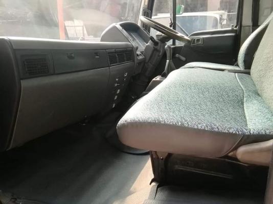 ขาย6 ล้อ สมอเงิน HINO FC4J 140 แรงม้า *ยาว 5.50 ม.* รถสวยเดิม+พร้อมใช้งาน* รถห้างแท้ * มีเล่มพร้อม * ขาย6 ล้อ สมอเงิน HINO FC4J 140 แรงม้า *ยาว 5.50 ม.* รถสวยเดิม+พร้อมใช้งาน* รถห้างแท้ * มีเล่มพร้อม *
