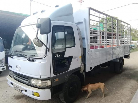 ขาย6 ล้อ สมอเงิน HINO FC4J 140 แรงม้า *ยาว 5.50 ม.* รถสวยเดิม+พร้อมใช้งาน* รถห้างแท้ * มีเล่มพร้อม * ขาย6 ล้อ สมอเงิน HINO FC4J 140 แรงม้า *ยาว 5.50 ม.* รถสวยเดิม+พร้อมใช้งาน* รถห้างแท้ * มีเล่มพร้อม *