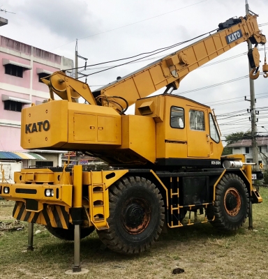 ปรับลดราคาเหลือ1,000,000ขายเครนคาโต้ KR20H.20ตันพร้อมเล่มทะเบียนราคา1,100,000