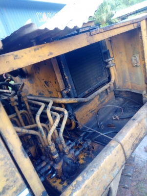 ขายรถแบคโฮ KOBELCO SK60-// หัวคีปพร้อมบุ้งกี๋ ปั๊มนิ้วตัวเดินใหญ่เท่าของ120 ราคา 180000
