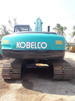 ขายจ้า.KOBELCO SK200-3 มาร์คไฟว์ ซุปเปอร์ เก่านอกแท้  สภาพสวย แทรคใหญ่ ใบ 80 มีลายแย๊ก พร้อมใช้ โทร 089-3818694 จ๊อย