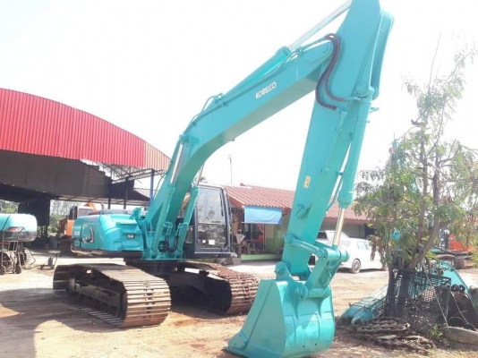 ขายจ้า.KOBELCO SK200-3 มาร์คไฟว์ ซุปเปอร์ เก่านอกแท้  สภาพสวย แทรคใหญ่ ใบ 80 มีลายแย๊ก พร้อมใช้ โทร 089-3818694 จ๊อย
