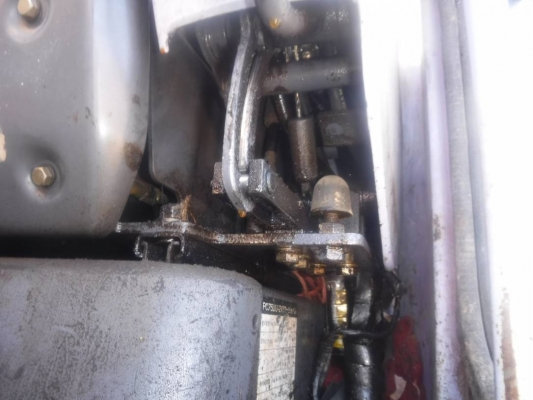 ขายรถขุด ยี่ห้อ Komatsu รุ่น Pc75uu-2E ขายรถขุด ยี่ห้อ Komatsu รุ่น Pc75uu-2E