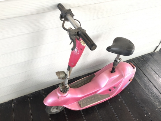 (ปิดการขาย) สกู๊ตเตอร์ไฟฟ้า E-Scooter มีไฟหน้า,ไฟเลี้ยว ซ้าย-ขวา มีบริการจัดส่ง (ปิดการขาย) สกู๊ตเตอร์ไฟฟ้า E-Scooter มีไฟหน้า,ไฟเลี้ยว ซ้าย-ขวา มีบริการจัดส่ง