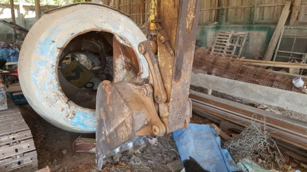 ขาย แบคโฮ KOMATSU PC60-6 ซื้อเก่านอกมา เครื่องดี ปั้มดี โซ่ 80\% โรลเลอร์แตก 2 ลูก รถใช้งานได้ปกติ เอกสารใบซื้อขาย ขาย แบคโฮ KOMATSU PC60-6 ซื้อเก่านอกมา เครื่องดี ปั้มดี โซ่ 80\% โรลเลอร์แตก 2 ลูก รถใช้งานได้ปกติ เอกสารใบซื้อขาย