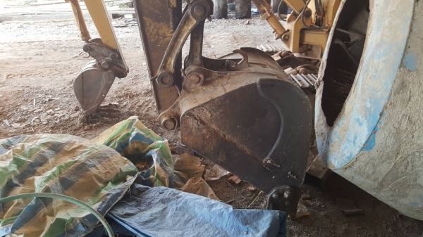 ขาย แบคโฮ KOMATSU PC60-6 ซื้อเก่านอกมา เครื่องดี ปั้มดี โซ่ 80\% โรลเลอร์แตก 2 ลูก รถใช้งานได้ปกติ เอกสารใบซื้อขาย ขาย แบคโฮ KOMATSU PC60-6 ซื้อเก่านอกมา เครื่องดี ปั้มดี โซ่ 80\% โรลเลอร์แตก 2 ลูก รถใช้งานได้ปกติ เอกสารใบซื้อขาย