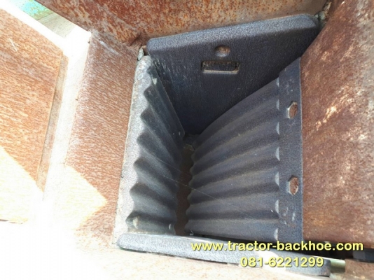 ขายตามสภาพ รถโม่หิน ย่อยหิน Mobile crusher ยี่ห้อ YANMAR MR40 เก่าญี่ปุ่น สายพานลำเลียงขาด น้ำเข้าเครื่องยนต์ เก่าญี่ปุ่น ขายตามสภาพ รถโม่หิน ย่อยหิน Mobile crusher ยี่ห้อ YANMAR MR40 เก่าญี่ปุ่น สายพานลำเลียงขาด น้ำเข้าเครื่องยนต์ เก่าญี่ปุ่น