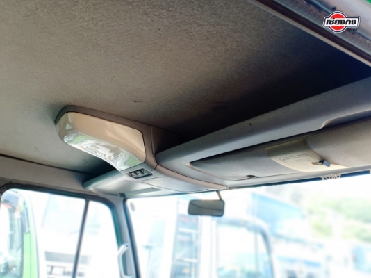 หัวเก๋ง Nissan Condor 3 ใบปัด หน้า V หัวเก๋ง Nissan Condor 3 ใบปัด หน้า V