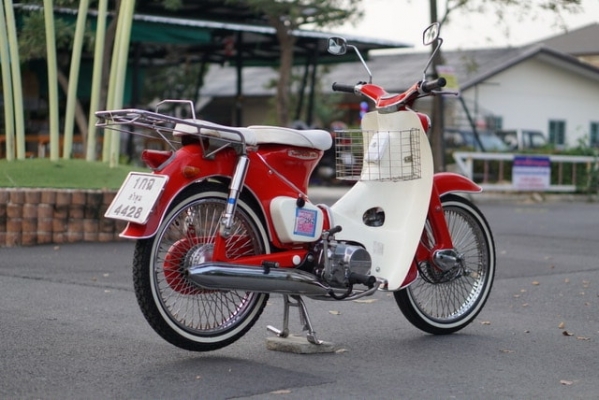 ร้าน วุฒิ นนบุรี ขาย HONDA C100 สภาพนางฟ้าทะเบียนโอน ร้าน วุฒิ นนบุรี ขาย HONDA C100 สภาพนางฟ้าทะเบียนโอน