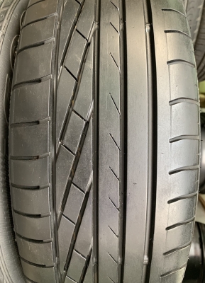 ล้อแม็ก 5รู100 Toyota Prius ขอบ 15 สีดำ พร้อมยาง 195-65-15 GoodYear ปี 12