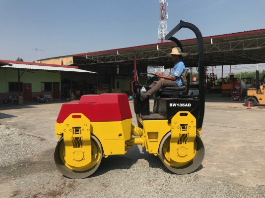 ขายรถบด4ตันBOMAGรุ่นBW135AD-2รถนอกนำเข้ามีเอกสารสภาพดีพร้อมใช้งาน0818302909จิรโรจน์Line: jiraroj2909 ขายรถบด4ตันBOMAGรุ่นBW135AD-2รถนอกนำเข้ามีเอกสารสภาพดีพร้อมใช้งาน0818302909จิรโรจน์Line: jiraroj2909