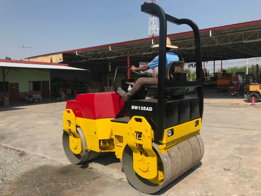 ขายรถบด4ตันBOMAGรุ่นBW135AD-2รถนอกนำเข้ามีเอกสารสภาพดีพร้อมใช้งาน0818302909จิรโรจน์Line: jiraroj2909 ขายรถบด4ตันBOMAGรุ่นBW135AD-2รถนอกนำเข้ามีเอกสารสภาพดีพร้อมใช้งาน0818302909จิรโรจน์Line: jiraroj2909