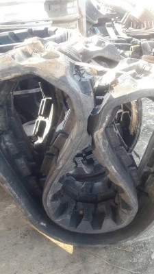 FROM JAPAN RUBBER TRACK แทรคยางใหม่ สำหรับรถขุดไซค์ 05, 10, 15, 20, 25, 30,ได้ /ขนาด 230*9.6*32(ข้อ)/งานนำเข้า FROM JAPAN RUBBER TRACK แทรคยางใหม่ สำหรับรถขุดไซค์ 05, 10, 15, 20, 25, 30,ได้ /ขนาด 230*9.6*32(ข้อ)/งานนำเข้า