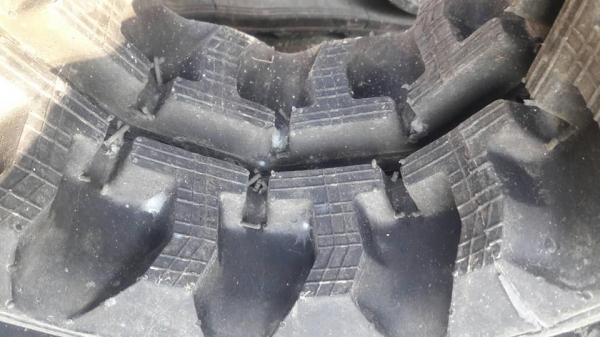 FROM JAPAN RUBBER TRACK แทรคยางใหม่ สำหรับรถขุดไซค์ 05, 10, 15, 20, 25, 30,ได้ /ขนาด 230*9.6*32(ข้อ)/งานนำเข้า FROM JAPAN RUBBER TRACK แทรคยางใหม่ สำหรับรถขุดไซค์ 05, 10, 15, 20, 25, 30,ได้ /ขนาด 230*9.6*32(ข้อ)/งานนำเข้า