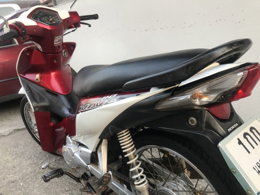 ขายHonda Wave110i หัวฉีด สตาร์ทมือ เครื่องดี เอกสารครบพร้อมโอน อยู่ห้วยขวาง กทม.ขายถูก19,500บาท