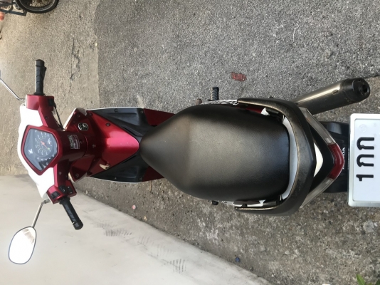 ขายHonda Wave110i หัวฉีด สตาร์ทมือ เครื่องดี เอกสารครบพร้อมโอน อยู่ห้วยขวาง กทม.ขายถูก19,500บาท