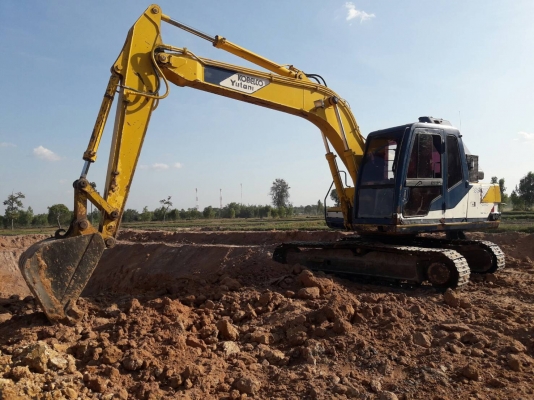 เครื่องจักรกลหนัก